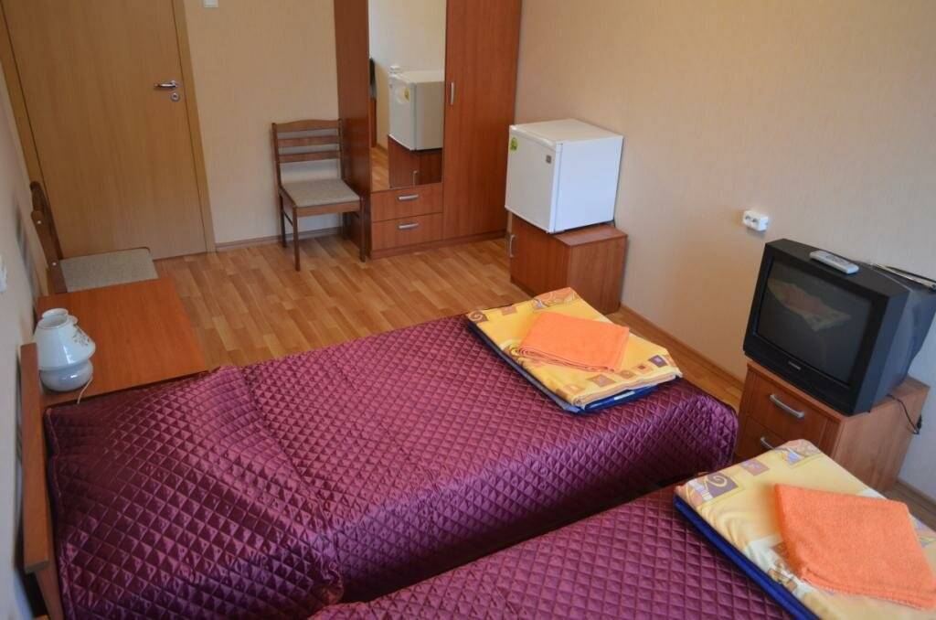 Номер стандарт с 2 односпальными кроватями